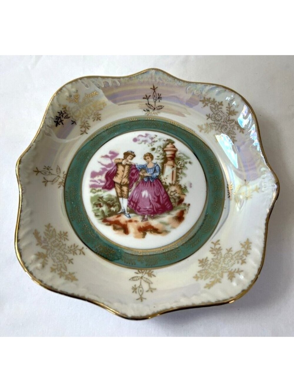 Yusui Iridescent Fine Porcelain Victorian Bowl With Gold Floral Design